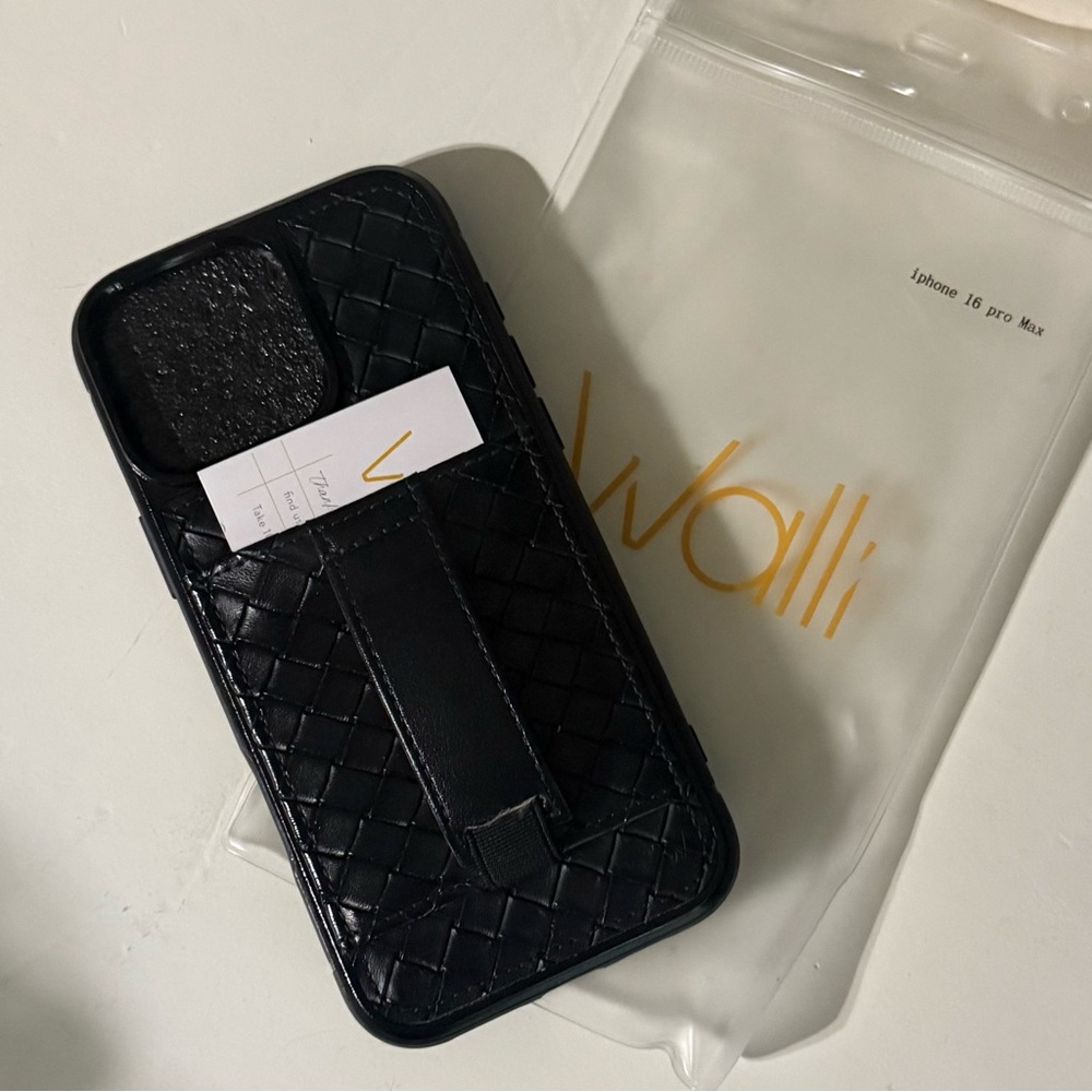 Walli Black Weave iPhone 16 Pro Max Case